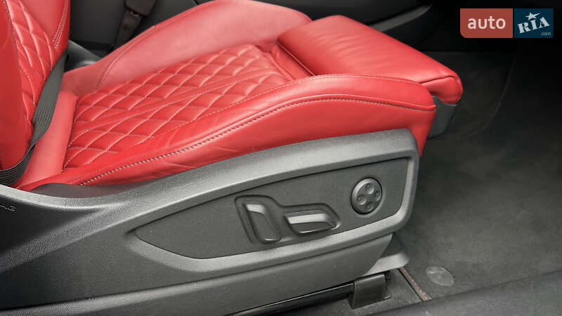 Позашляховик / Кросовер Audi SQ5 2021 в Львові