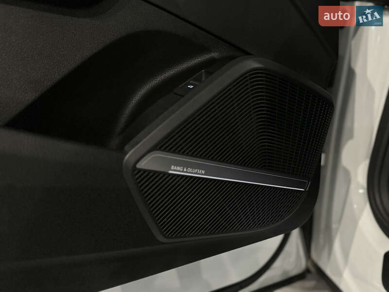 Позашляховик / Кросовер Audi SQ5 2021 в Одесі