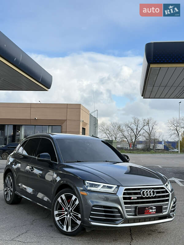 Внедорожник / Кроссовер Audi SQ5 2018 в Днепре фото 2 Внедорожник / Кроссовер Audi SQ5 2018 в Днепре