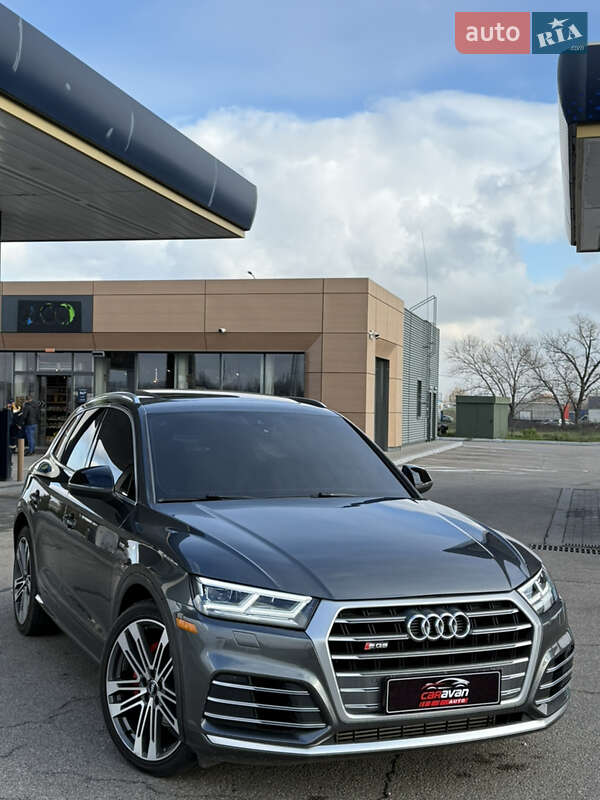 Внедорожник / Кроссовер Audi SQ5 2018 в Днепре фото 5 Внедорожник / Кроссовер Audi SQ5 2018 в Днепре