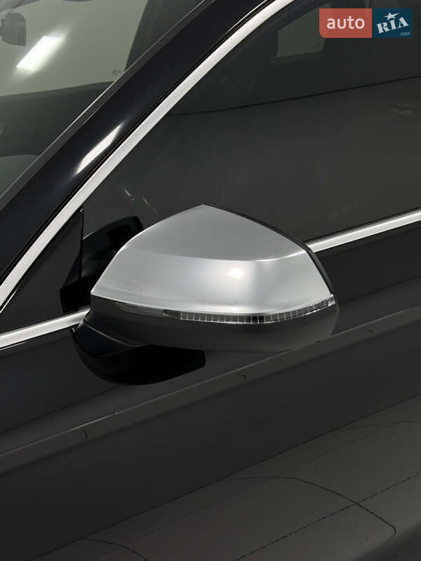 Позашляховик / Кросовер Audi SQ5 2018 в Одесі