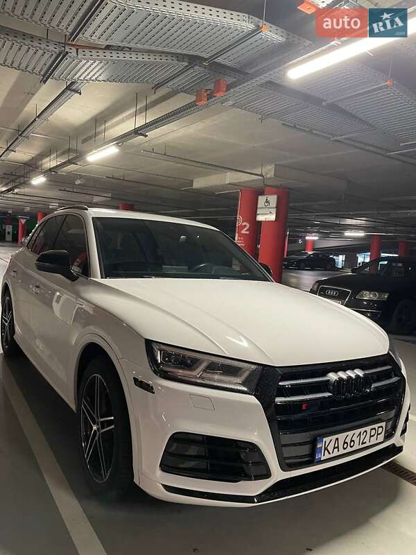 Внедорожник / Кроссовер Audi SQ5 2018 в Киеве фото 26 Внедорожник / Кроссовер Audi SQ5 2018 в Киеве
