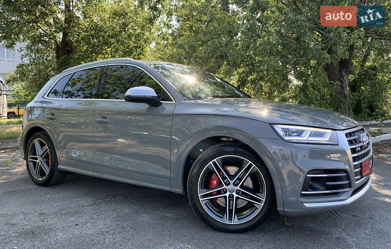 Позашляховик / Кросовер Audi SQ5 2018 в Києві