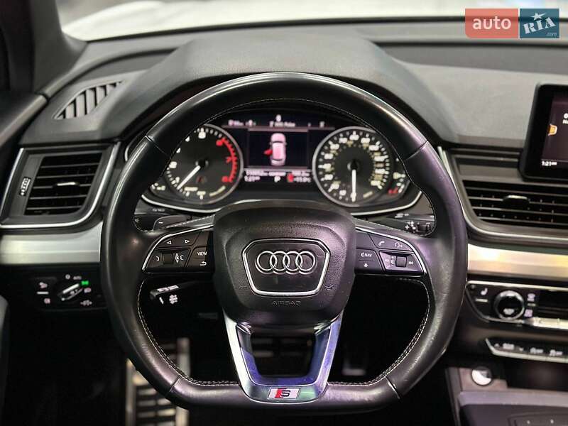 Внедорожник / Кроссовер Audi SQ5 2018 в Каменском