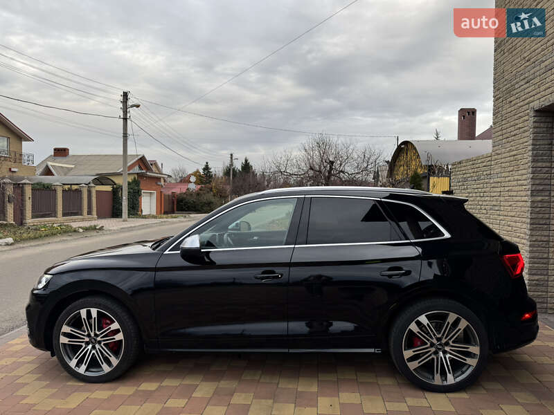 Внедорожник / Кроссовер Audi SQ5 2018 в Запорожье