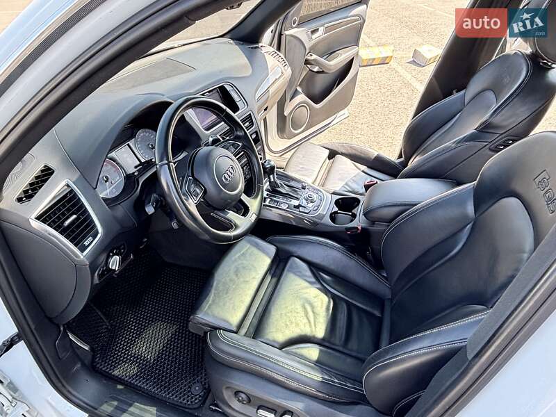 Позашляховик / Кросовер Audi SQ5 2014 в Львові фото 10 Позашляховик / Кросовер Audi SQ5 2014 в Львові