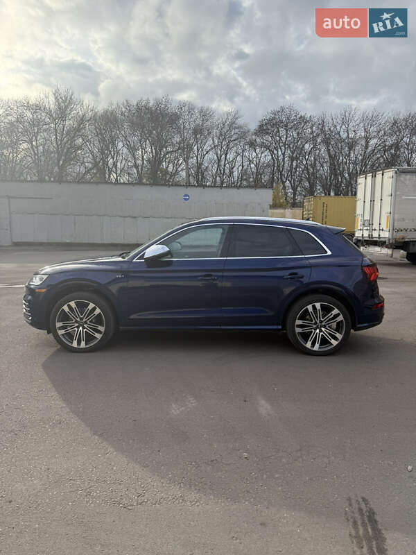 Внедорожник / Кроссовер Audi SQ5 2018 в Одессе