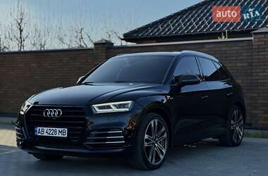 Внедорожник / Кроссовер Audi SQ5 2018 в Виннице