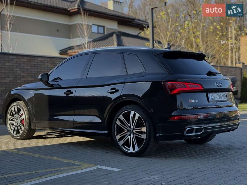 Позашляховик / Кросовер Audi SQ5 2018 в Вінниці