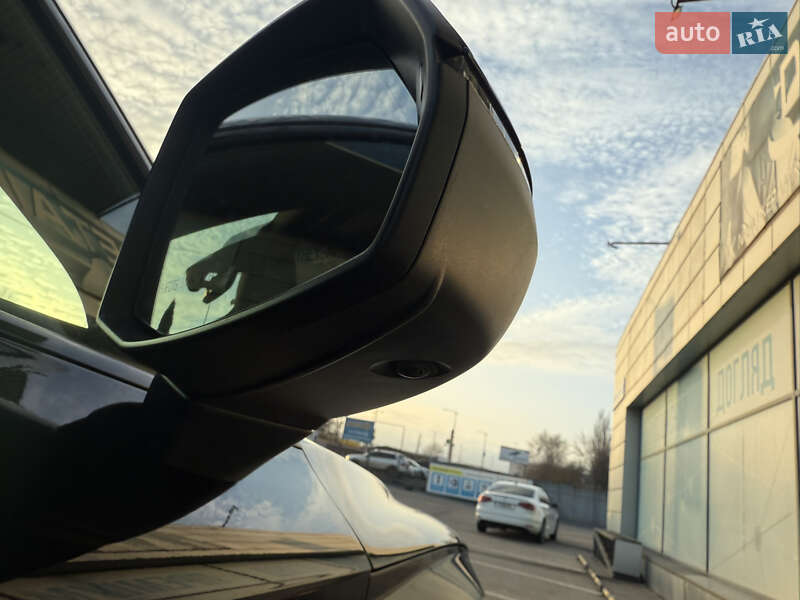 Позашляховик / Кросовер Audi SQ5 2023 в Полтаві