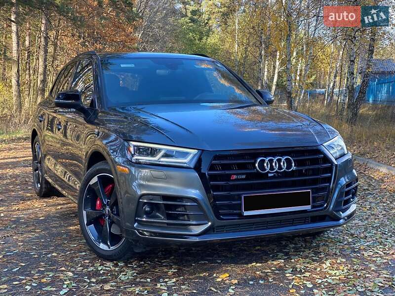 Внедорожник / Кроссовер Audi SQ5 2019 в Киеве