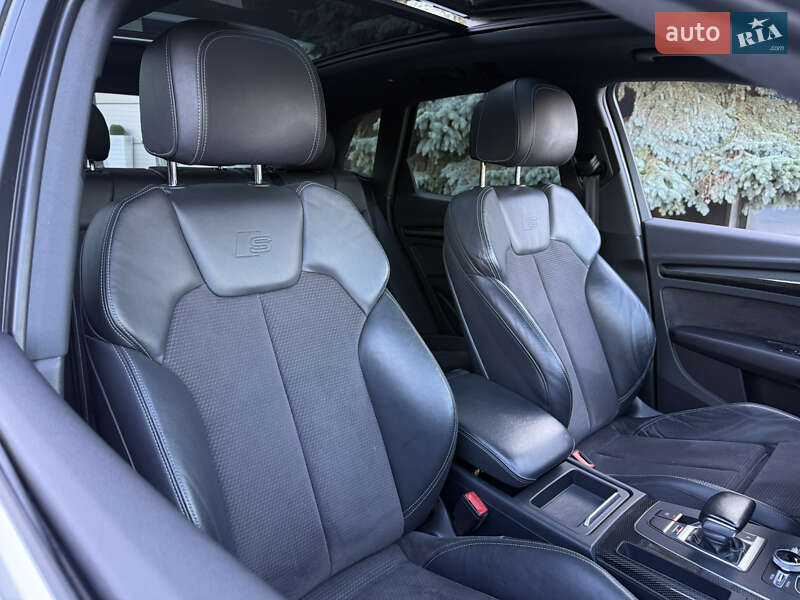 Позашляховик / Кросовер Audi SQ5 2017 в Тернополі