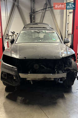 Внедорожник / Кроссовер Audi SQ5 2020 в Киеве