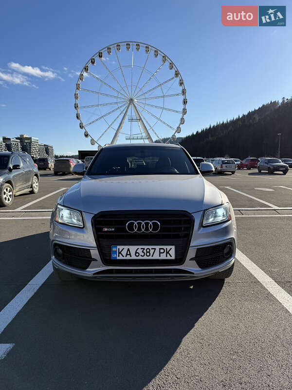 Внедорожник / Кроссовер Audi SQ5 2016 в Киеве