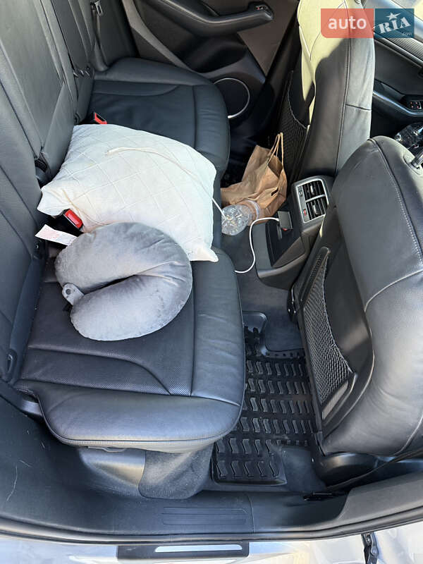 Внедорожник / Кроссовер Audi SQ5 2016 в Киеве