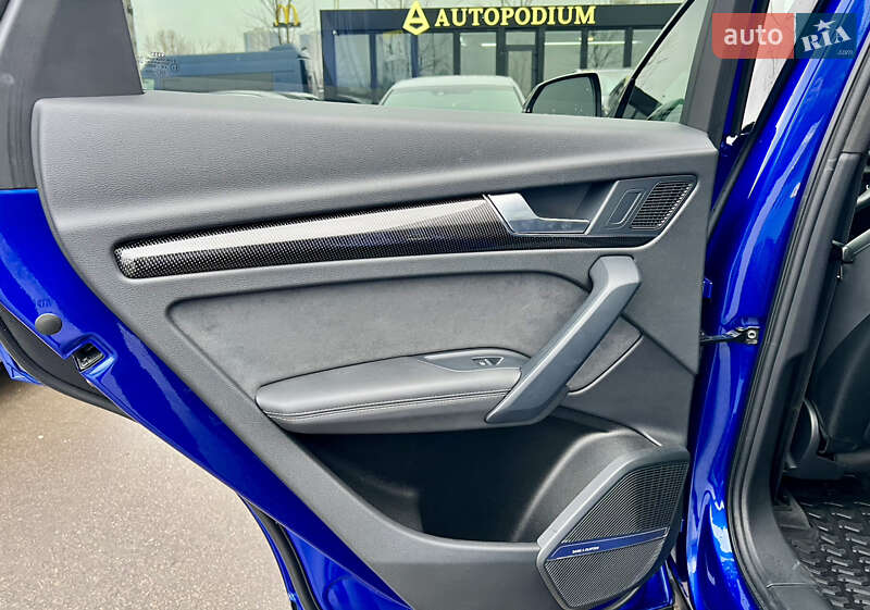 Внедорожник / Кроссовер Audi SQ5 2021 в Киеве