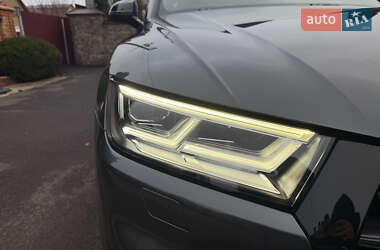 Внедорожник / Кроссовер Audi SQ5 2019 в Василькове