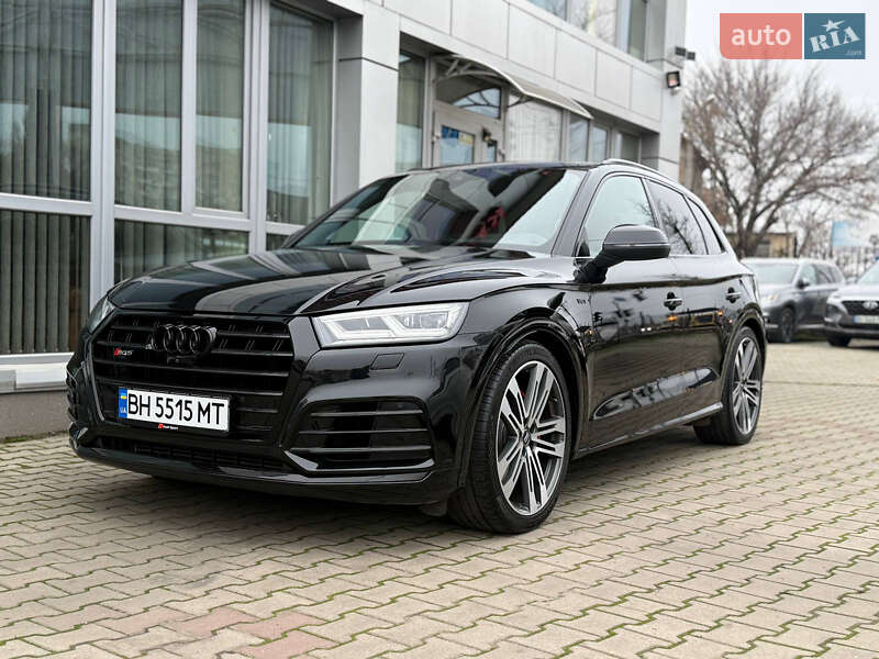 Внедорожник / Кроссовер Audi SQ5 2017 в Измаиле