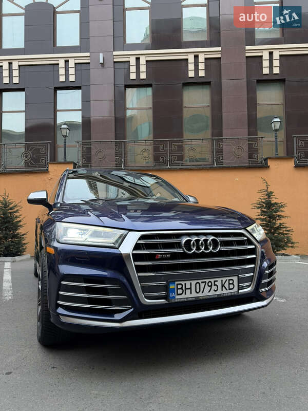 Позашляховик / Кросовер Audi SQ5 2018 в Одесі