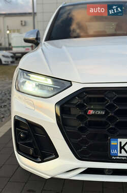 Позашляховик / Кросовер Audi SQ5 2018 в Мукачевому