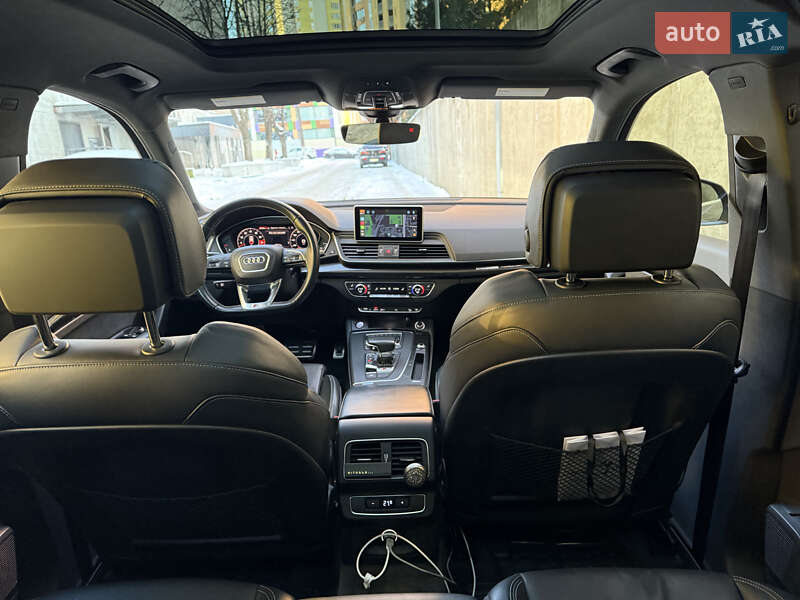 Позашляховик / Кросовер Audi SQ5 2017 в Києві фото 27 Позашляховик / Кросовер Audi SQ5 2017 в Києві