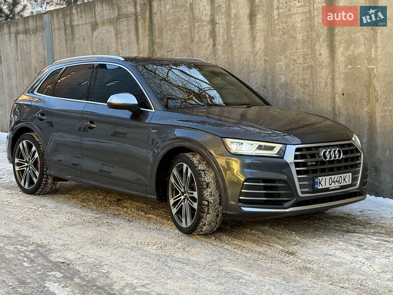 Позашляховик / Кросовер Audi SQ5 2017 в Києві фото 10 Позашляховик / Кросовер Audi SQ5 2017 в Києві