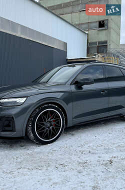 Внедорожник / Кроссовер Audi SQ5 2020 в Киеве