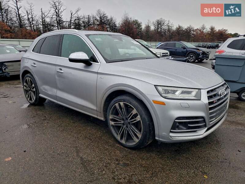 Внедорожник / Кроссовер Audi SQ5 2018 в Львове