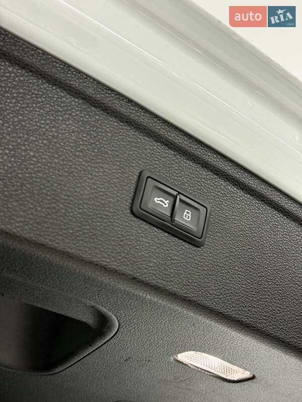 Внедорожник / Кроссовер Audi SQ5 2021 в Одессе