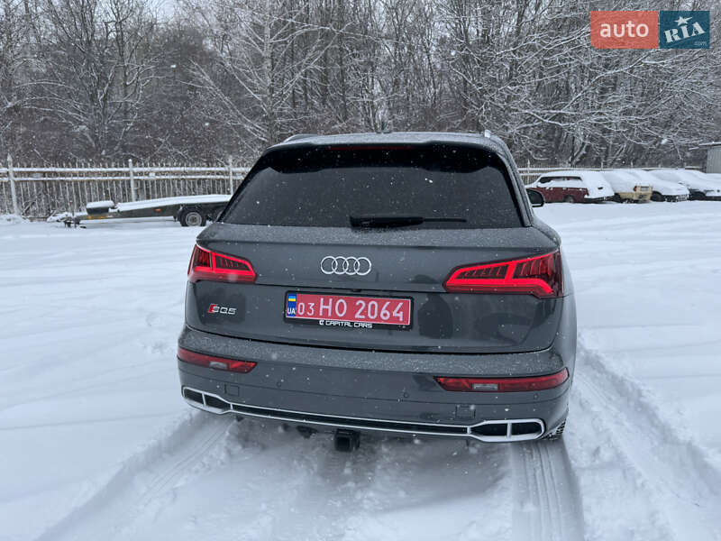 Внедорожник / Кроссовер Audi SQ5 2018 в Луцке