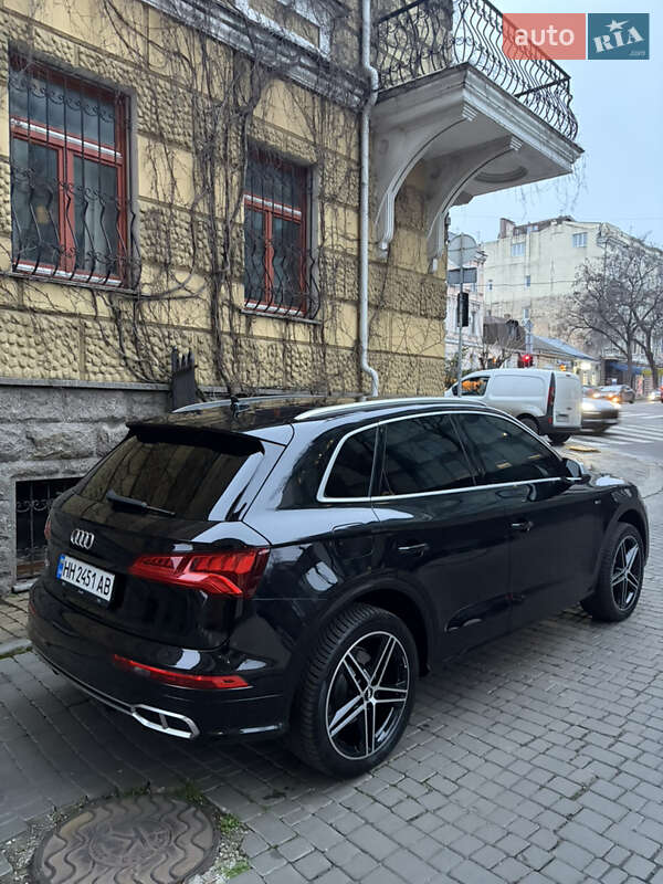 Внедорожник / Кроссовер Audi SQ5 2018 в Одессе