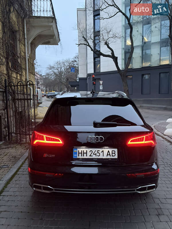 Внедорожник / Кроссовер Audi SQ5 2018 в Одессе