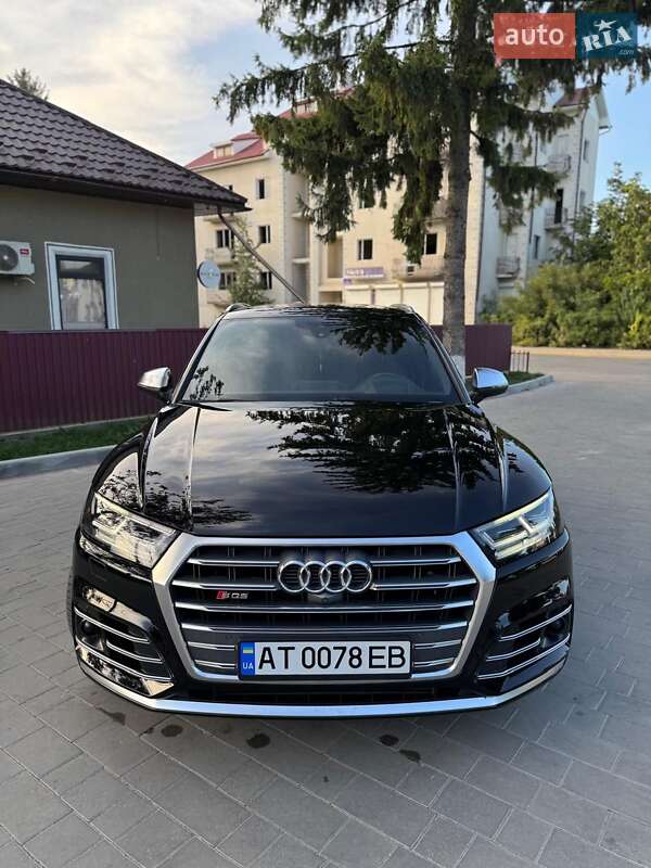 Внедорожник / Кроссовер Audi SQ5 2018 в Городенке