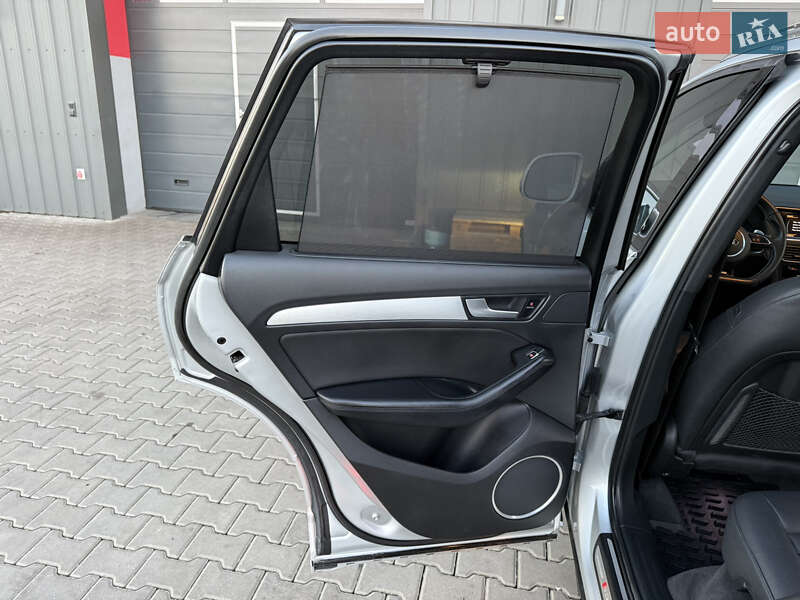 Внедорожник / Кроссовер Audi SQ5 2014 в Ковеле