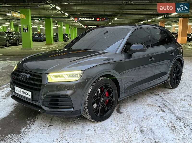 Внедорожник / Кроссовер Audi SQ5 2018 в Киеве