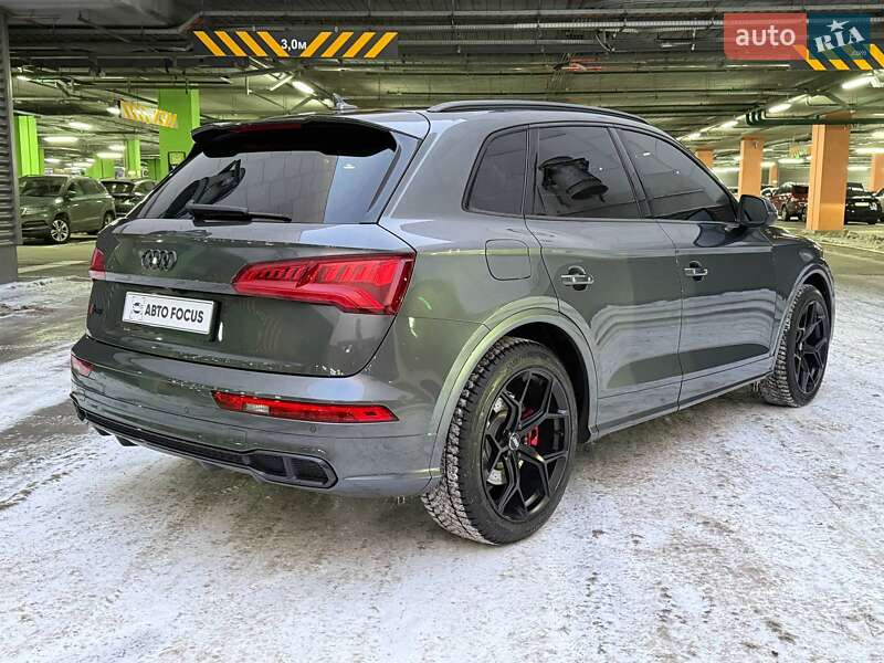 Внедорожник / Кроссовер Audi SQ5 2018 в Киеве