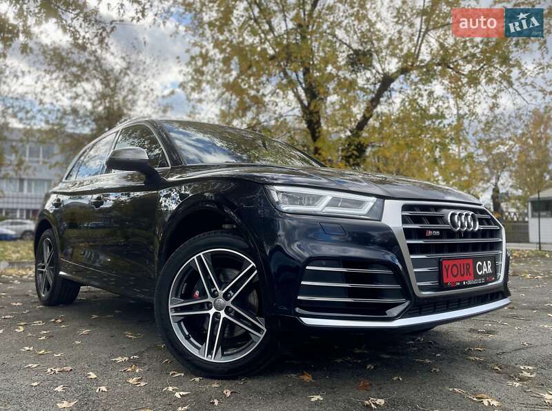 Внедорожник / Кроссовер Audi SQ5 2019 в Киеве