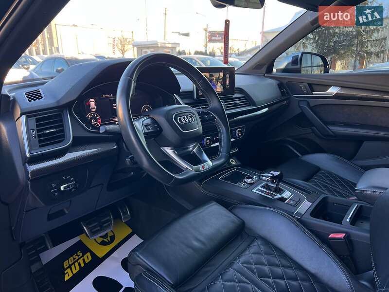 Позашляховик / Кросовер Audi SQ5 2018 в Івано-Франківську