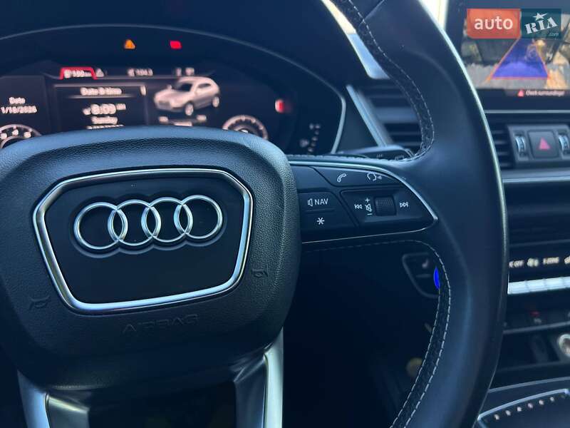 Позашляховик / Кросовер Audi SQ5 2018 в Івано-Франківську