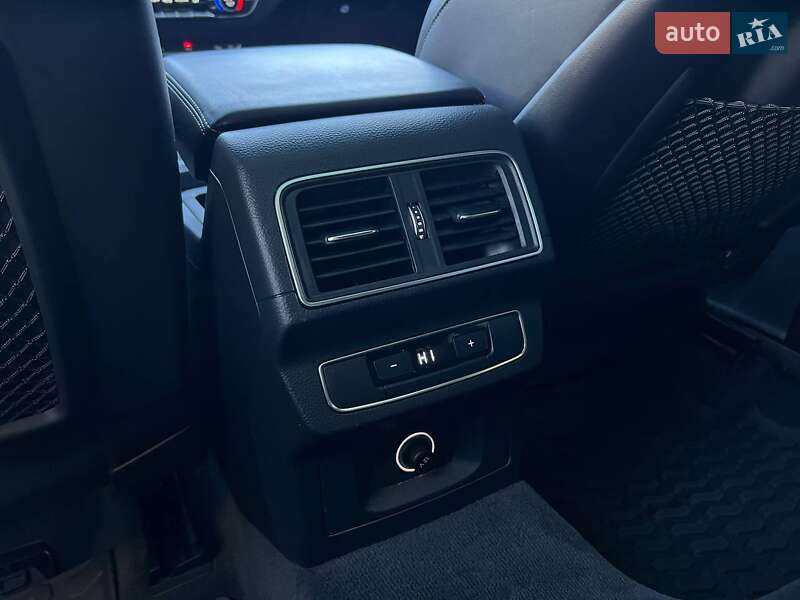 Позашляховик / Кросовер Audi SQ5 2018 в Івано-Франківську