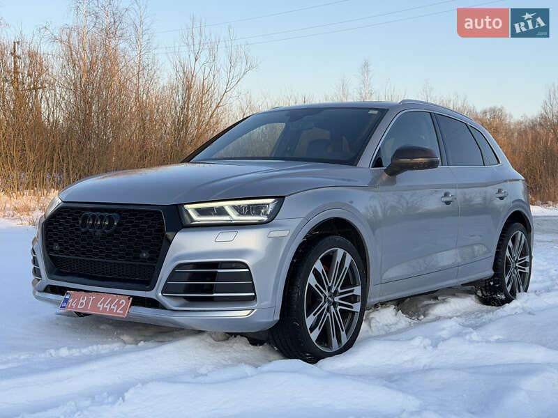 Внедорожник / Кроссовер Audi SQ5 2018 в Долине