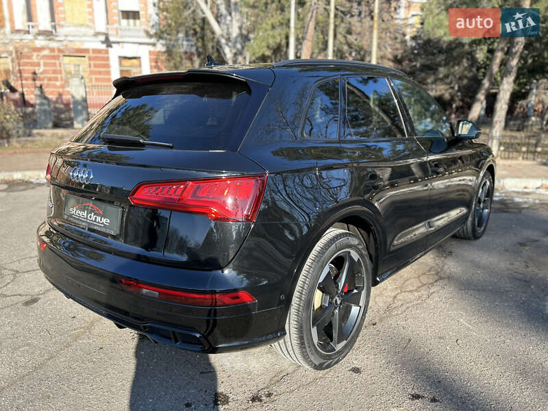 Внедорожник / Кроссовер Audi SQ5 2019 в Николаеве