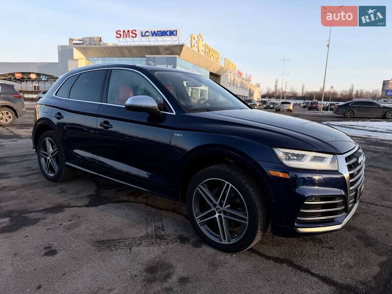 Внедорожник / Кроссовер Audi SQ5 2018 в Кривом Роге