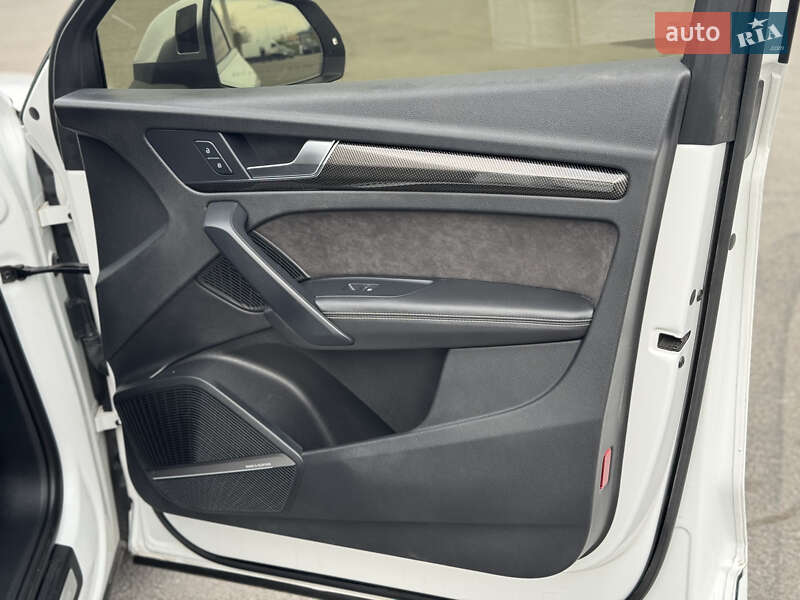 Внедорожник / Кроссовер Audi SQ5 2018 в Львове