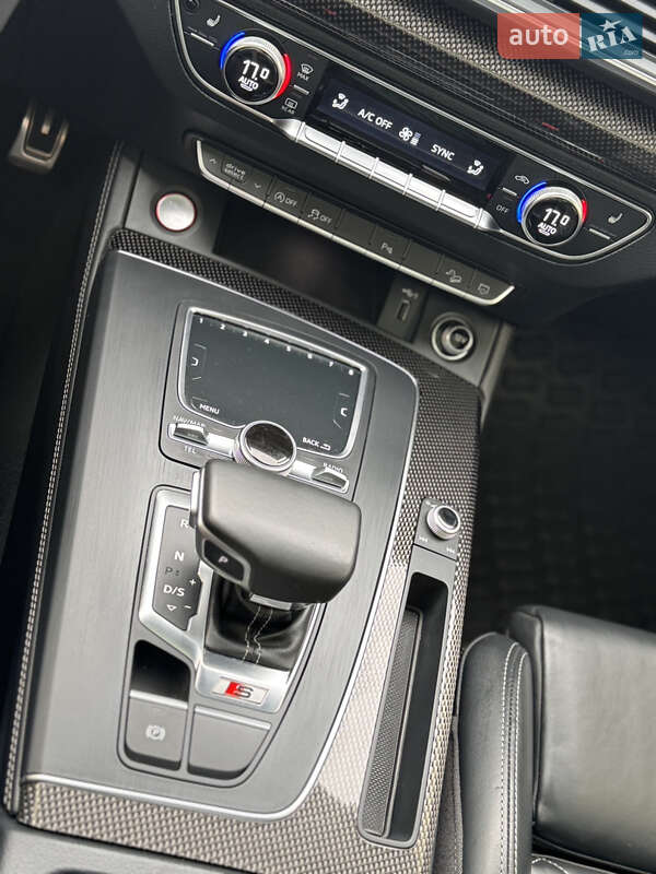 Внедорожник / Кроссовер Audi SQ5 2018 в Львове