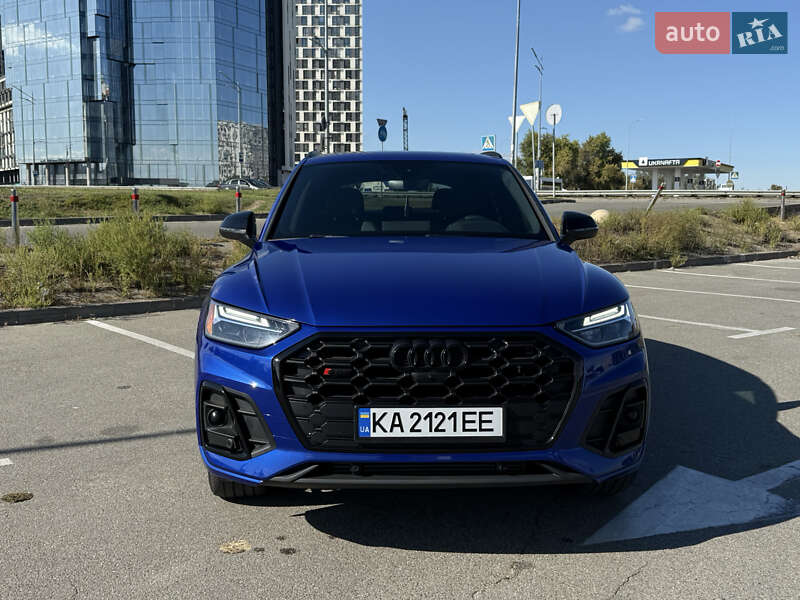 Позашляховик / Кросовер Audi SQ5 2021 в Києві