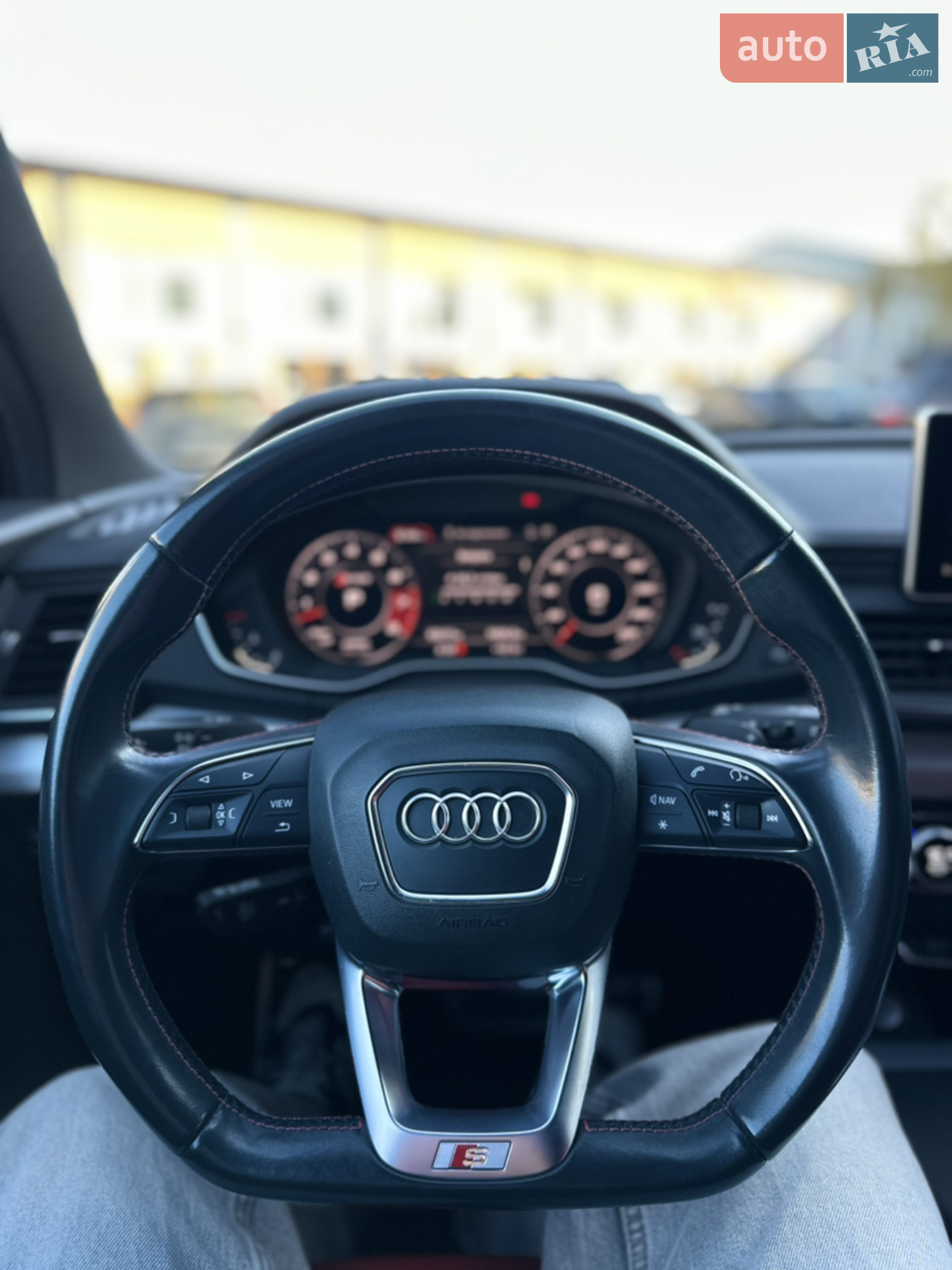 2020 Audi SQ5 - мініатюра 6