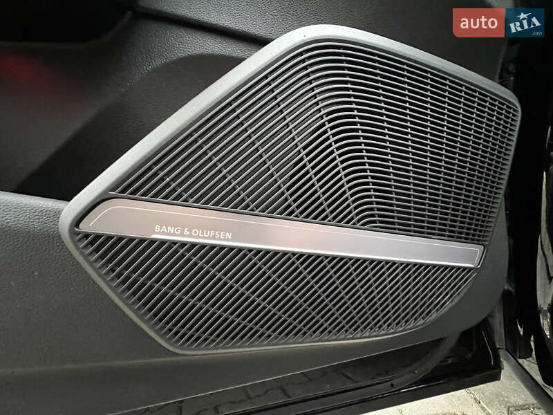 Позашляховик / Кросовер Audi SQ5 2020 в Одесі