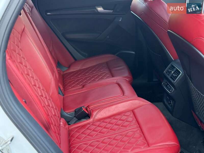 Позашляховик / Кросовер Audi SQ5 2019 в Рівному фото 12 Позашляховик / Кросовер Audi SQ5 2019 в Рівному