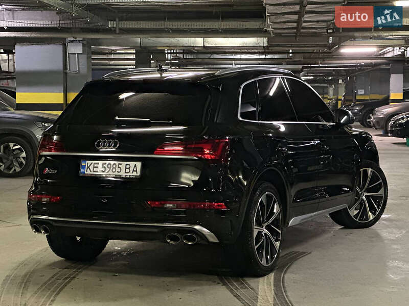 Позашляховик / Кросовер Audi SQ5 2022 в Дніпрі